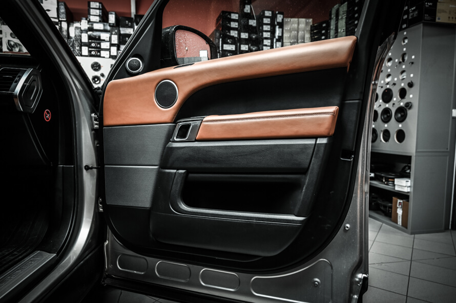 Range Rover Sport - kompletní ozvučení automobilu