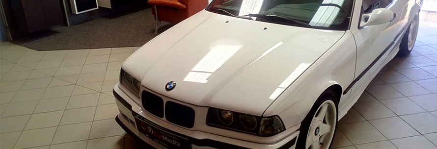 BMW 3 E36 - odhlučnění dveří vozu, montáž autohifi